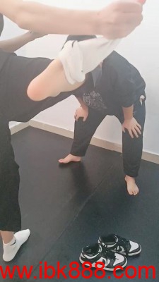 图片[8]_【美娜格格】格斗女教练重度提档/暴打【双视角版】 bf23387_绳缚吧
