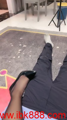 图片[6]_套路直播【伊兮夫妻】高跟黑丝裸足辱绿帽 bf23430_绳缚吧