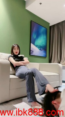 图片[11]_套路直播【简一】御姐高跟踩狗舌头 踩狗爪子 bf23381_绳缚吧