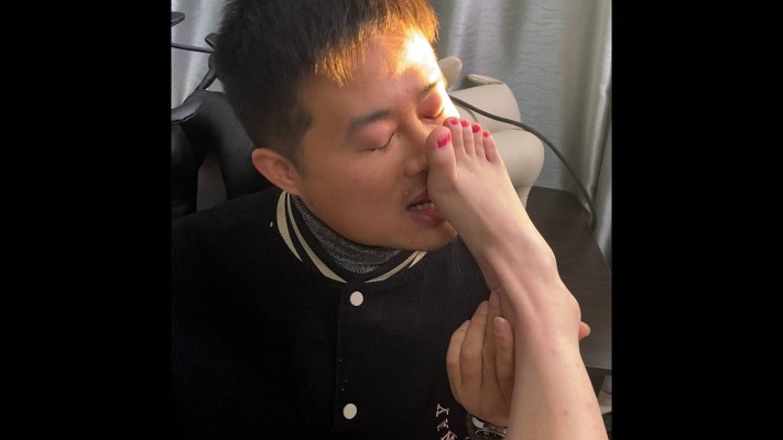 图片[4]_【第5风格】00后全体重踩脸舔脚脚插嘴 YC-230707-7_绳缚吧
