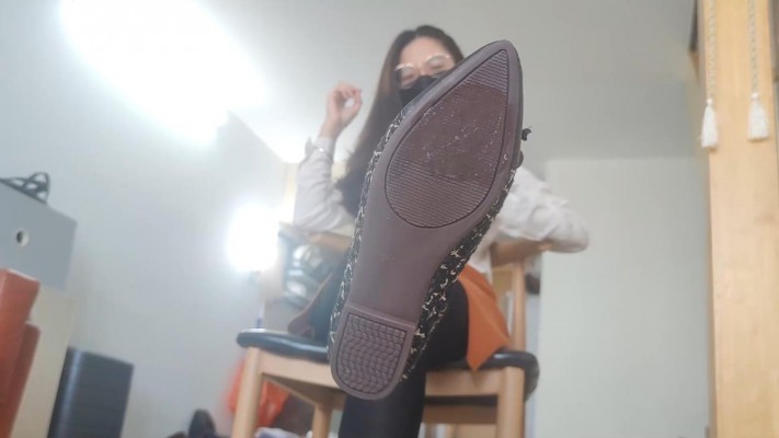 图片[3]_广州小鱼大人粤语黑丝第一视角羞辱贱嗨舔鞋钻胯_绳缚吧