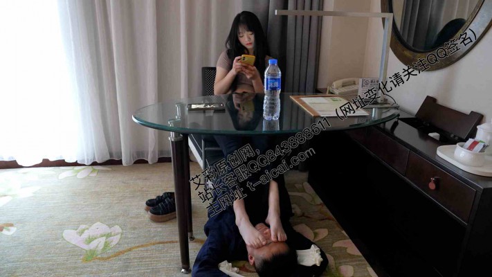 图片[8]_【第5风格】00后鲨鱼酱小主的首秀，踩脸tj深喉一起安排 YC-221231-5_绳缚吧