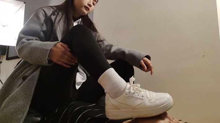 梦晨女王脏鞋底调教 YC-221115_绳缚吧