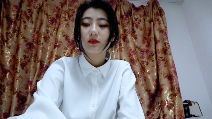 【校园女流氓】安诺白袜脚下羞辱贱奴POV_绳缚吧