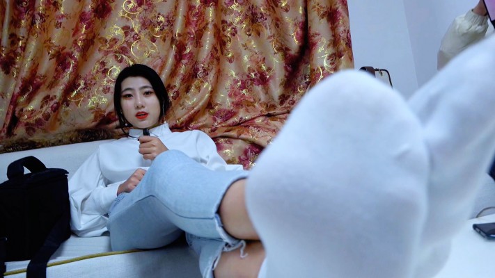 图片[9]_【校园女流氓】安诺羞辱贱狗清理臭鞋pov_绳缚吧