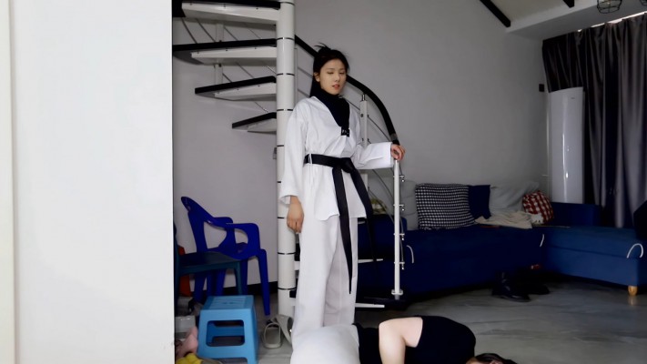 图片[5]_【惑心】跆拳道美女臭脚要狗命_绳缚吧