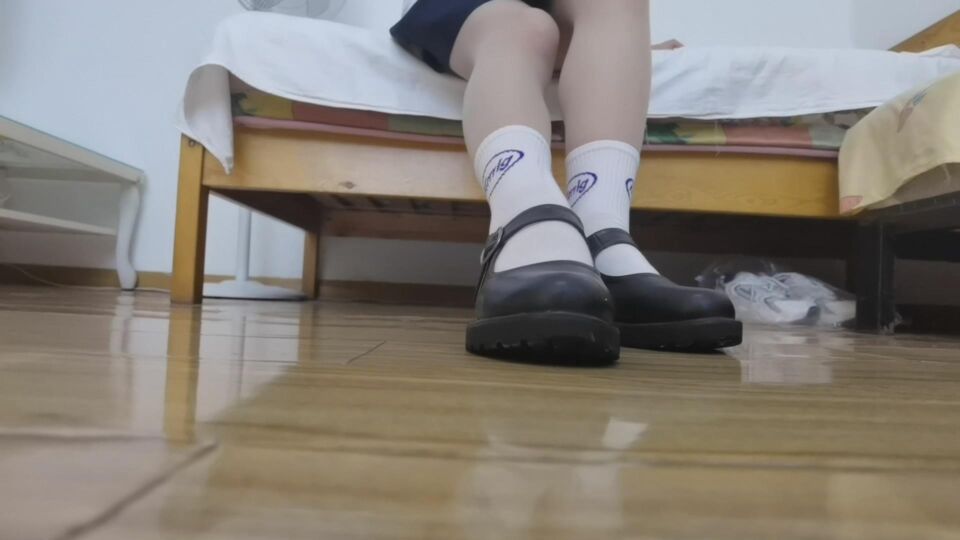图片[5]_娇娇女巨人踩死_绳缚吧