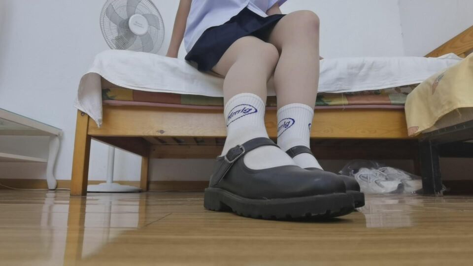 图片[6]_娇娇女巨人踩死_绳缚吧