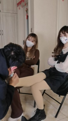 图片[10]_双女神模特踢裆耳光闻脚 YC-220905-3_绳缚吧