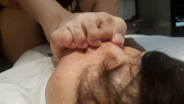 狠吸梦晨女王原味棉袜裸足 YC-220827-4_绳缚吧