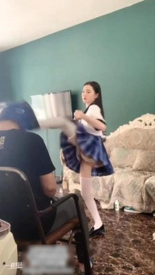 图片[8]_【LAPAPA】初柒带新人初八双s全jk白丝套装踢头(超长版)JK学生妹暴踹_绳缚吧