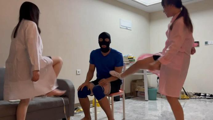 图片[15]_【珂玥】调戏护士反被揍 咸猪手色狼调戏护士小姐姐反被调教成舔脚狗 YC-220804-3_绳缚吧