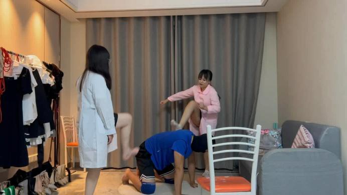 图片[16]_【珂玥】调戏护士反被揍 咸猪手色狼调戏护士小姐姐反被调教成舔脚狗 YC-220804-3_绳缚吧