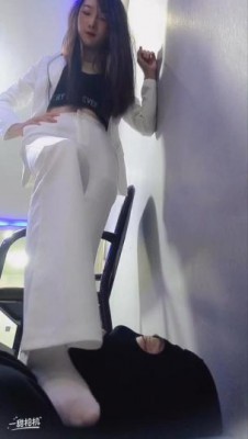 图片[10]_初柒臭丝脚女教师白丝高跟踩踏学生闻舔脚-女教师仿岛国剧情职业装调教 YC-220710-3_绳缚吧