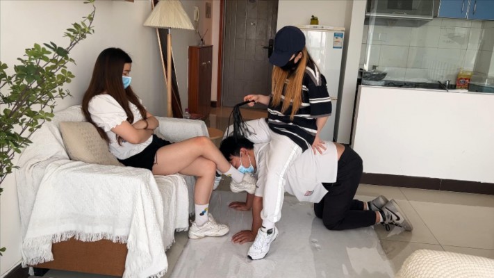 【子怡工作室】双S运动鞋调教鞭打踩踏 YC-220607_绳缚吧
