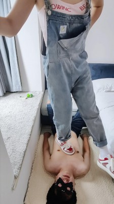 图片[3]_【00后小彤】运动鞋踩踏，闻鞋袜嘴洗袜子 YC-220701-3_绳缚吧