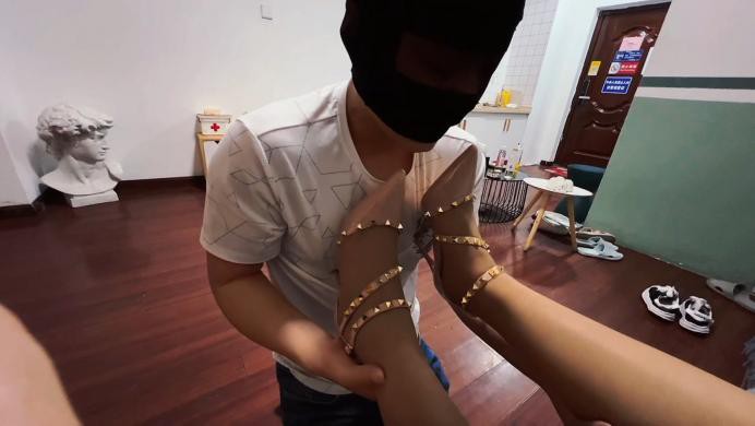 图片[12]_珂玥女神沉浸式训狗-高颜值女S丝袜高跟踩踏调教，闻丝袜脚舔鞋底羞辱 YC-220614-6_绳缚吧