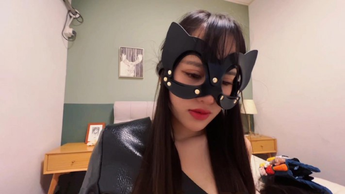 图片[17]_珂玥女神沉浸式训狗-高颜值女S丝袜高跟踩踏调教，闻丝袜脚舔鞋底羞辱 YC-220614-6_绳缚吧