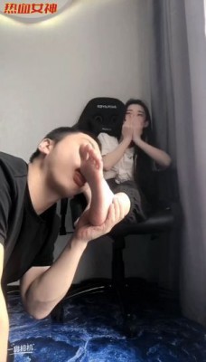 18岁绝美女学生s化身臭脚女劫匪狂虐被绑富二代剧情篇 YC-220427-2_绳缚吧