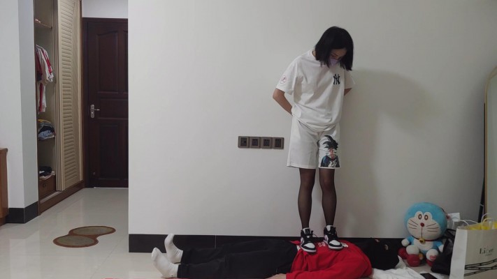 图片[6]_168cm中山少女姿默黑丝AJ全体重踩踏，坐脸，羞辱清理鞋子 YC-220219-6_绳缚吧