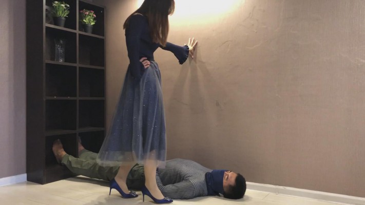 超级美女 踩踏调教 YC-220113-6_绳缚吧