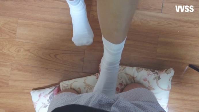图片[19]_小偷被瑶酱抓住后强迫吃脚舔袜坐脸窒息_绳缚吧