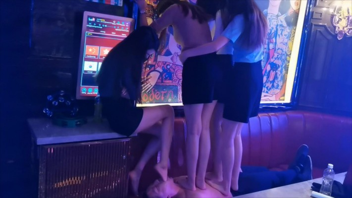 图片[2]_4人KTV爆踩M_绳缚吧