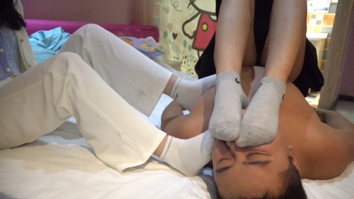 图片[12]_【校园女流氓】下课后臭袜摧残社会废物_绳缚吧