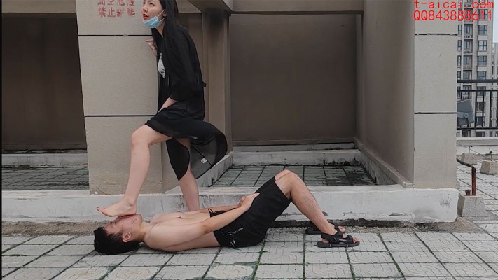 图片[10]_国民女皇脚插吐血户外羞辱脚奴_绳缚吧