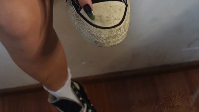 图片[4]_【Haruka瑶酱】极致脏鞋臭袜pov巨人视觉惩罚男同学_绳缚吧