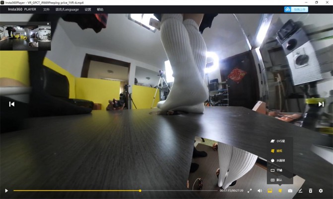 图片[7]_VR婧意双S全语言 学生装运动鞋长棉袜玩踩人脸地板 偷窥的代价_绳缚吧