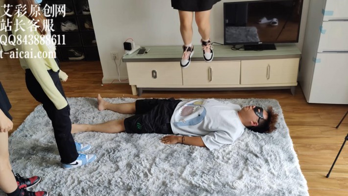 图片[3]_【酱酱S】三人AJ群踩毯子_绳缚吧