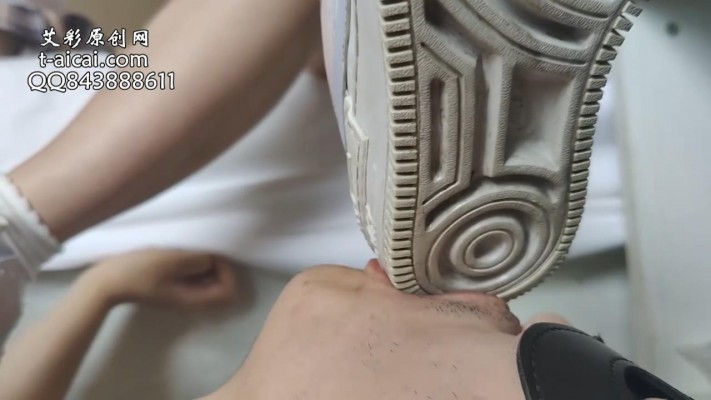 图片[3]_【子怡】舔双S的脏鞋底_绳缚吧