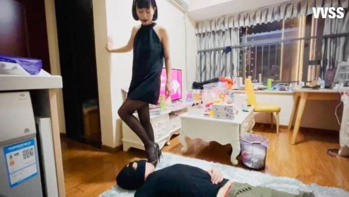 图片[10]_【Haruka瑶酱】暴躁女友瑶酱胖揍调教足控男友_绳缚吧