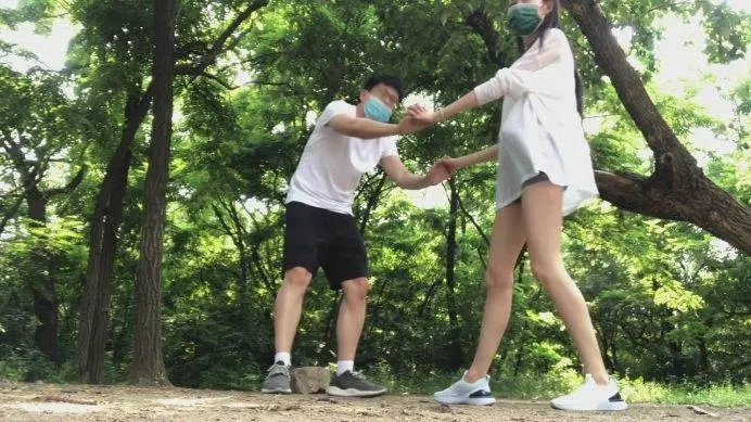 图片[8]_校花尽情释放发泄踢裆_绳缚吧