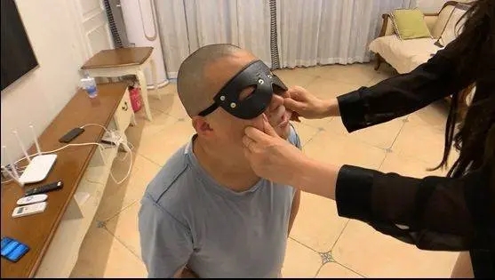 图片[3]_妆主&耳光虐绿帽_绳缚吧