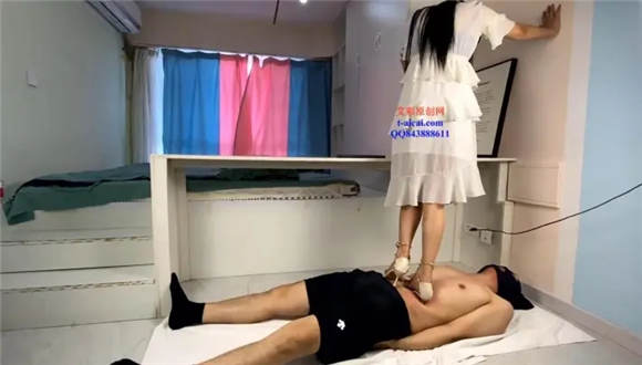 图片[2]_华伦天奴哪个M能不爱呢_绳缚吧