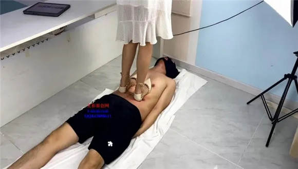 图片[4]_华伦天奴哪个M能不爱呢_绳缚吧