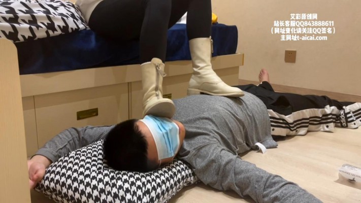 图片[2]_【喵聘】白靴下的践踏_绳缚吧