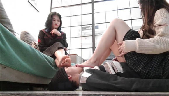 图片[6]_【00后蕬小乃】小乃阿篱第一视角裸足_绳缚吧
