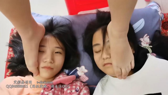 【00后校园原创】高中生踩踏调教蹂躏班上精神小妹很有感觉 YC-230211_绳缚吧