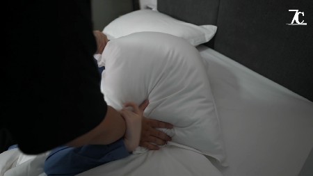 图片[2]_7C定拍被绿很愤怒 闷杀丝袜女_绳缚吧