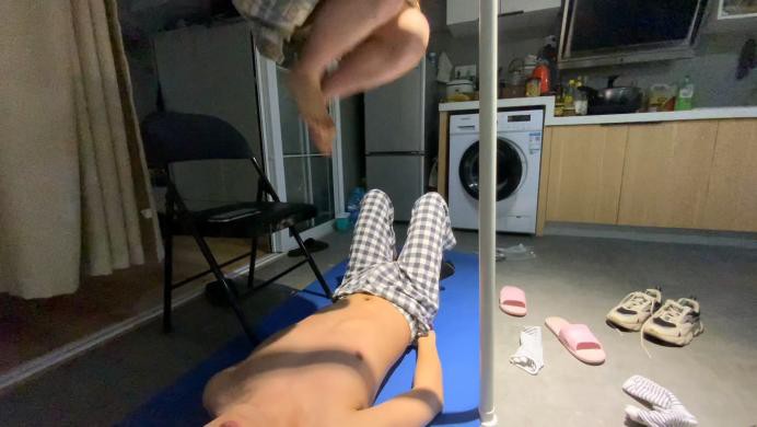 图片[18]_萝莉酱 小云调皮初踩_绳缚吧