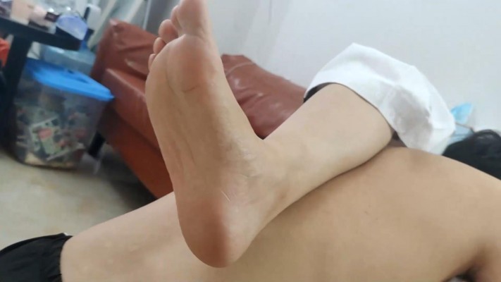 图片[10]_【广州小鱼女神】柔道鱼爹欺负师弟，羞辱小学弟闻脚闻胯，腿绞深喉小学弟 YC-230502_绳缚吧