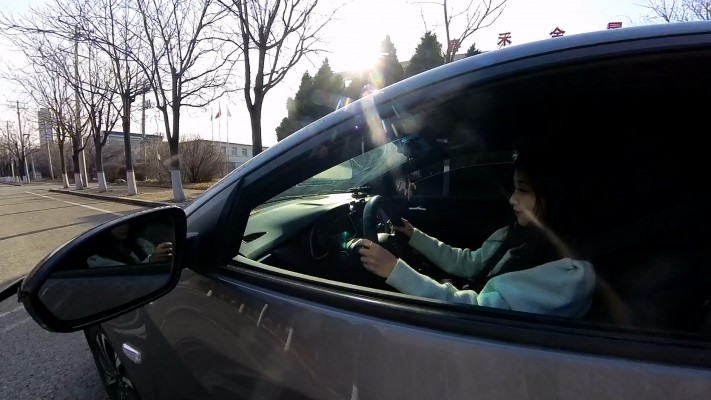 图片[17]_【大虫子】vr360 又找到一段漂亮小姐姐练车_绳缚吧