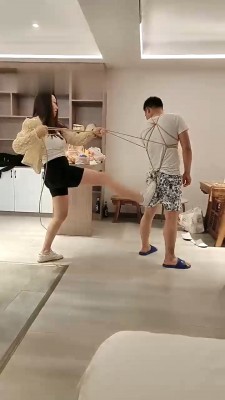 【咩主】捆绑小白鞋踢踹/sp鞭打/骑马人肉坐垫 bf28558_绳缚吧