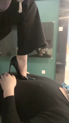 图片[6]_【妆主大大】连环耳光/鞋喂食/高跟踩踏/黄瓜塞嘴/掐脸揪耳朵 JS23051907_绳缚吧