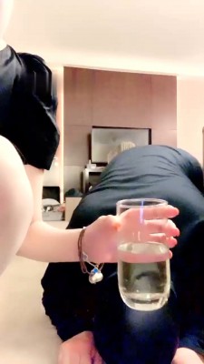 图片[4]_【梦涵大大】漂亮御姐范-鞭打/高跟踩狗头/强制圣水 bf28516_绳缚吧