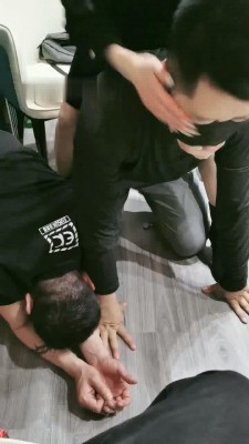 图片[3]_【维依】餐厅聚会双狗伺候【双视角版】 JS23052511_绳缚吧