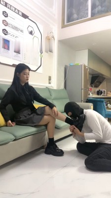 图片[4]_【阿昆】颜值女神首调【上】耳光/转胯/提档/骑马/舔鞋 bf28735_绳缚吧